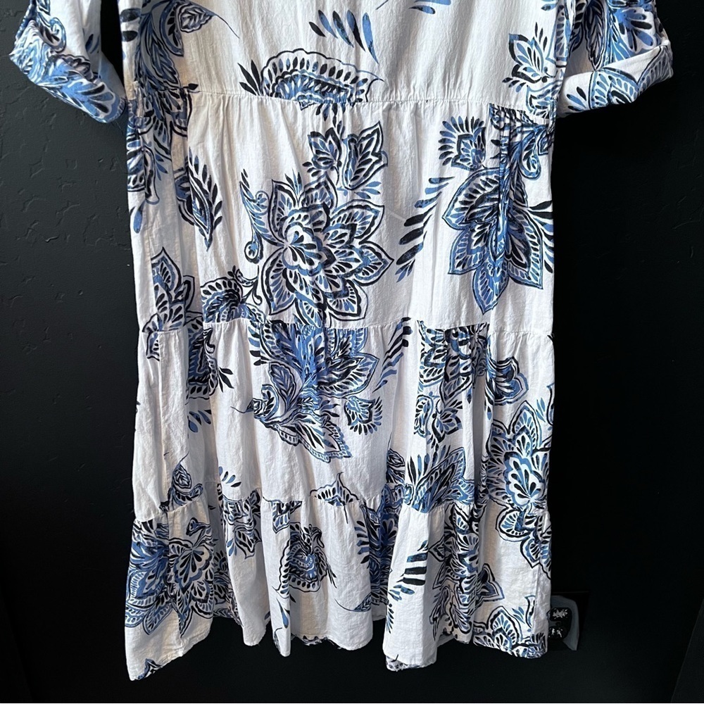 MLLE GABRIELLE • White & Blue print Dress Size S oversized dress No belt - Picture 11 of 12
